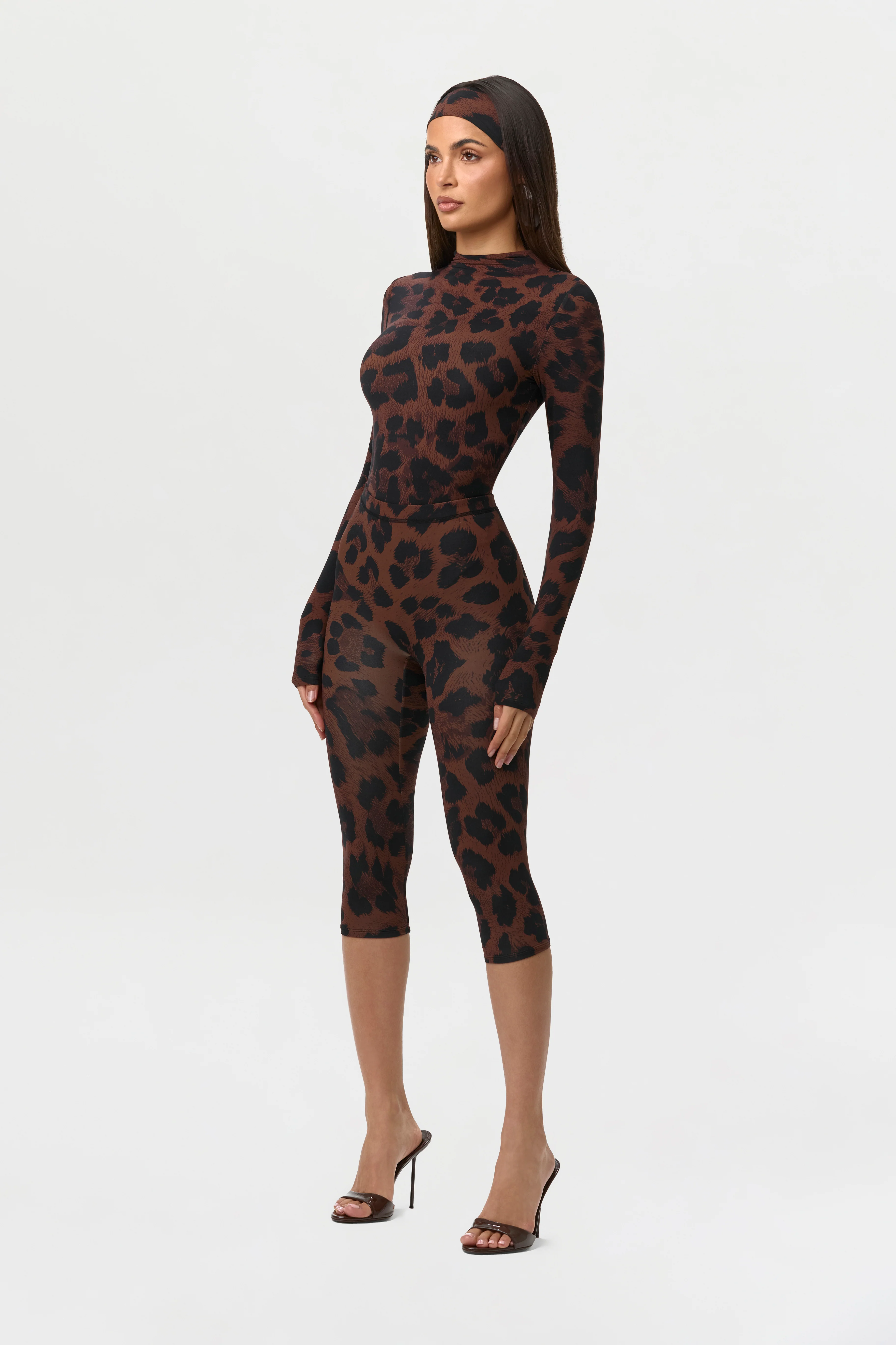 Naked Print Capri Leggings - Image 7